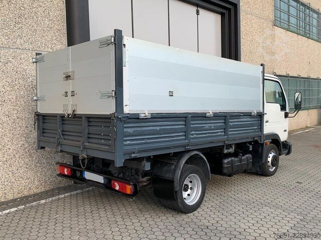 Speciális rendeltetésű teherautó Nissan NT400 Cabstar