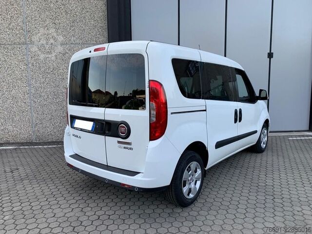 Autocamion cu destinație specială FIAT Doblò