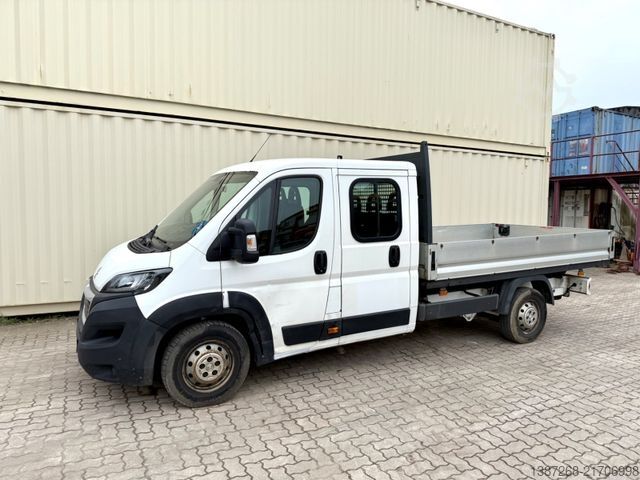 Pick-up furgon PEUGEOT Boxer Doka Pritsche / 1. Hand / Klima