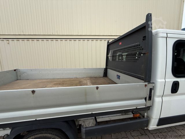 Pick-up furgon PEUGEOT Boxer Doka Pritsche / 1. Hand / Klima