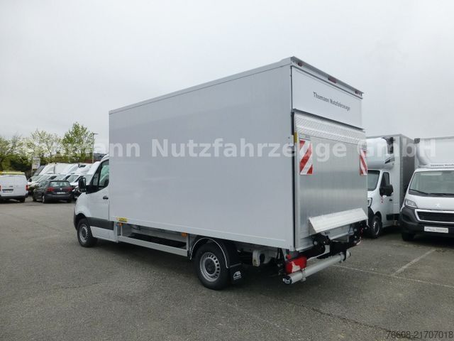 Hűtőfelépítményes furgon MERCEDES-BENZ Sprinter 317 CDI Kühlkoffer mit LBW Xarios 300GH