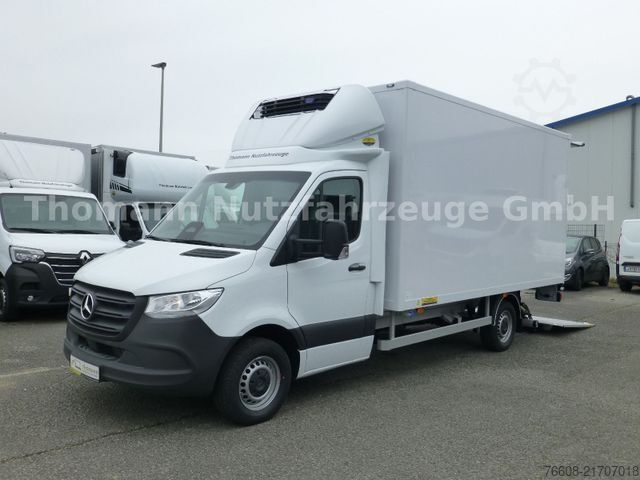 Hűtőfelépítményes furgon MERCEDES-BENZ Sprinter 317 CDI Kühlkoffer mit LBW Xarios 300GH