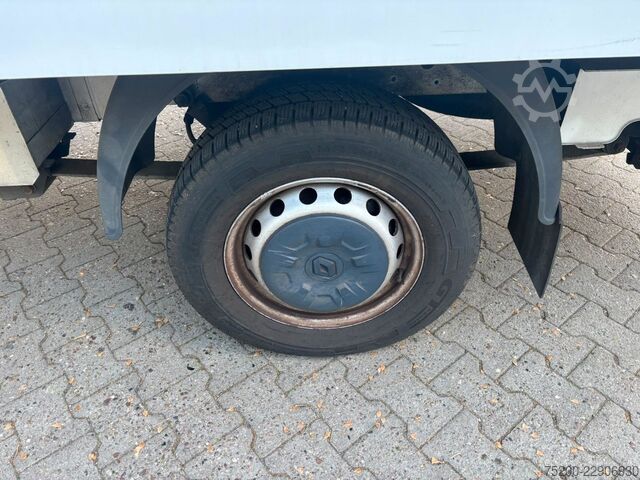 Vrachtwagen met bakwagen RENAULT MASTER Koffer/LBW/KLIMA/TEMPO