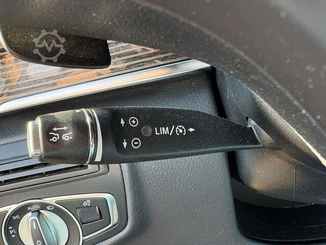 Minibus MERCEDES-BENZ 250d extralang/KLIMA/KAM/NAVI/LED/7-Sitzer Leder