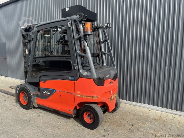 Elektro 4 Rad-Stapler Linde E45HL-01