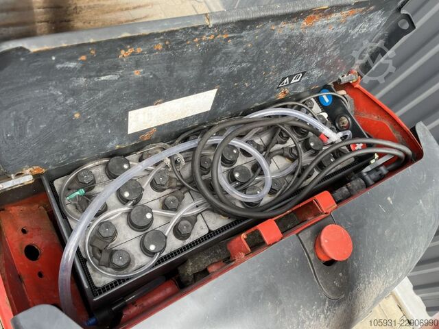Deichselstapler Linde L14