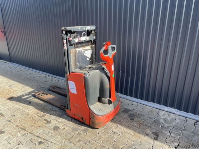 Deichselstapler Linde D08