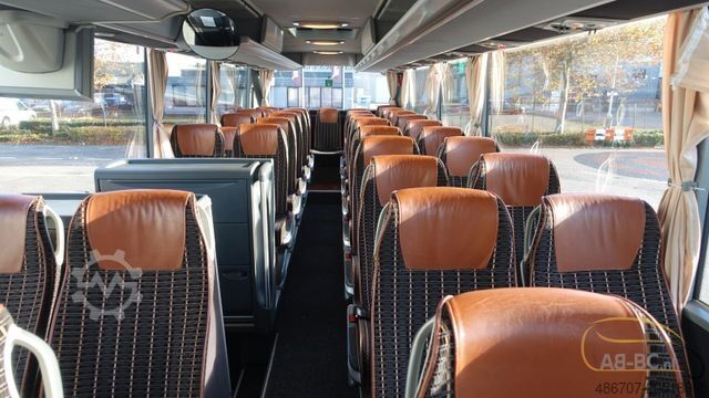 Motor coach MERCEDES-BENZ Tourismo, 52 Sitze, Euro 5