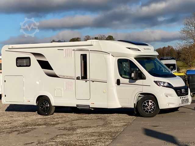 Semi-integrated camper HOBBY Optima De Luxe T70 GE