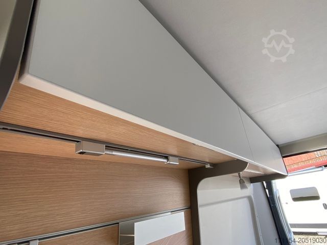 Campervan LMC INNOVAN 600 ,ASD, Aufstelldach,26 Modell,