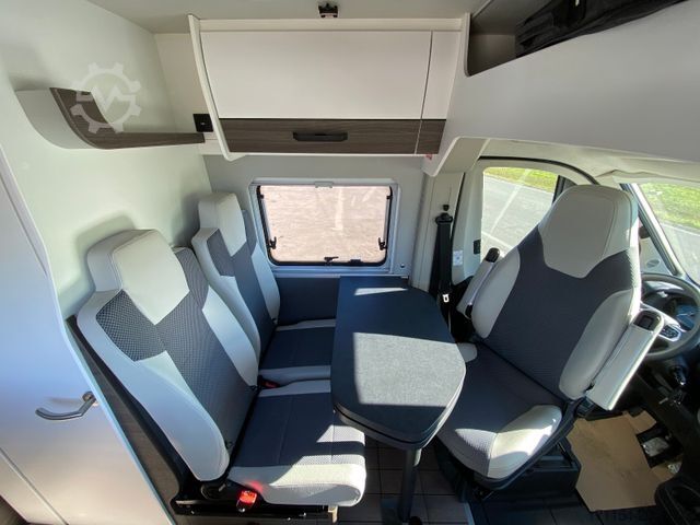 Campervan VANTOURER Van 600 L , mit Aufstelldach,Längsbetten,Automat