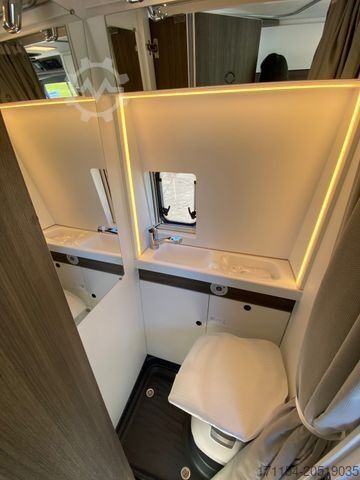 Campervan VANTOURER Van 600 L , mit Aufstelldach,Längsbetten,Automat