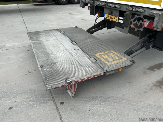 Resväska Fruehauf CNP 03 / Box / Laadklep / SAF Schijfrem