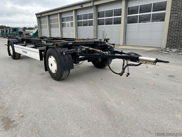 Remolque con chasis intercambiable KRONE 2 Achswechselfahrgestell, Typ: AZW 18 eL3B9