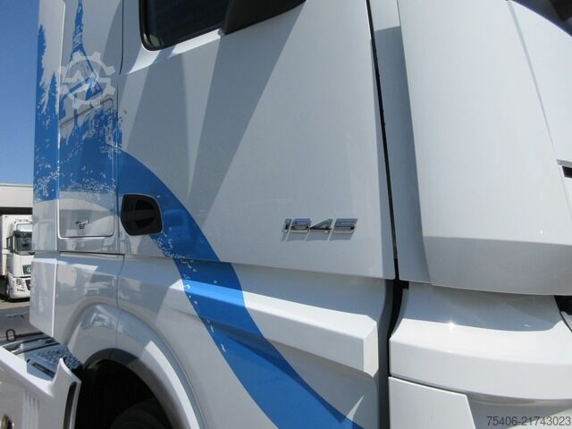 Standard dragbil mercedes-benz 1845 Actros SZM 4x2 , Retarder,2xTank