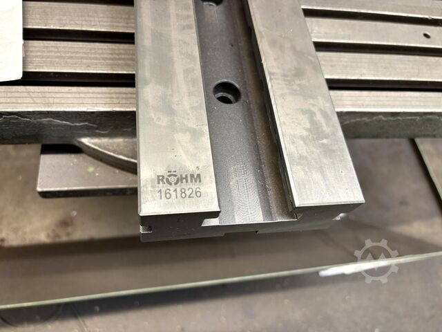 Mašina vise RÖHM MSR