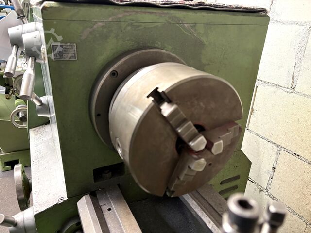 Torno de centro y torno de husillo de avance PRVOMAJSKA TNP 380