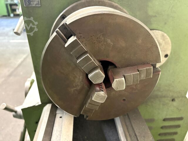 Torno de centro y torno de husillo de avance PRVOMAJSKA TNP 380