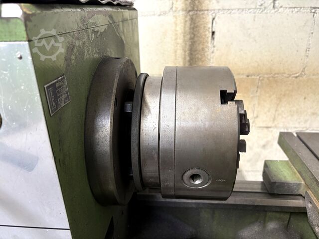 Torno de centro y torno de husillo de avance PRVOMAJSKA TNP 380