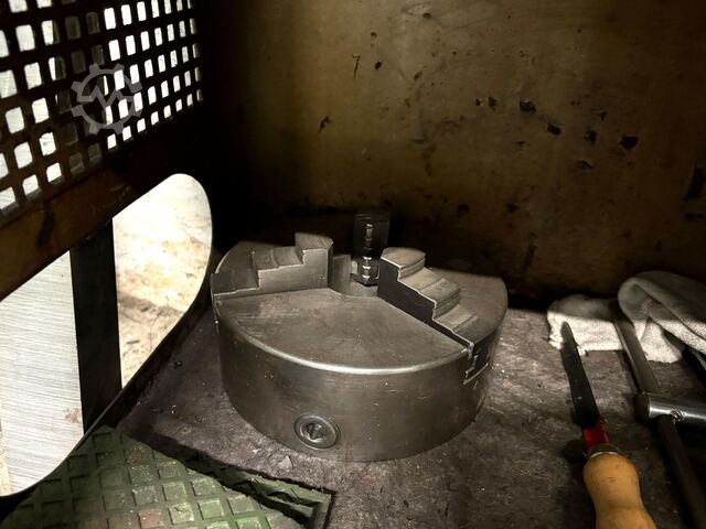 Torno de centro y torno de husillo de avance PRVOMAJSKA TNP 380