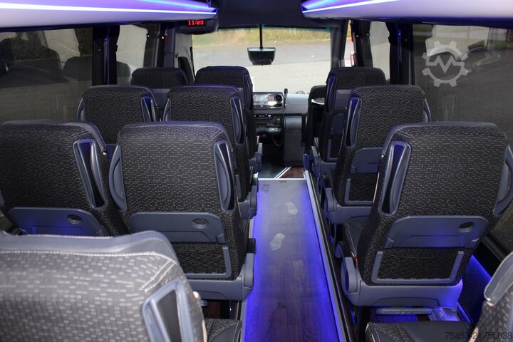 Minibus Mercedes-Benz Sprinter HD VIP 519 19+1+1 Luftfederung