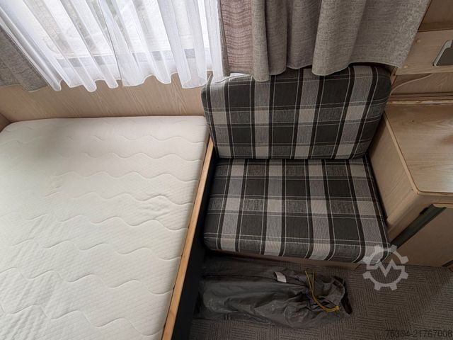 Caravan DETHLEFFS New Line RT 2 A Wohnwagen Festbett Fahrradträger