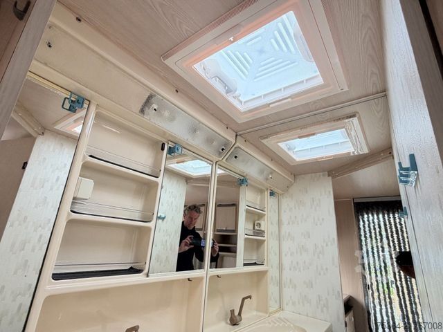 Caravan DETHLEFFS New Line RT 2 A Wohnwagen Festbett Fahrradträger