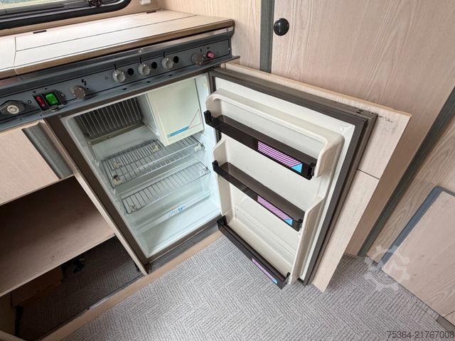 Caravan DETHLEFFS New Line RT 2 A Wohnwagen Festbett Fahrradträger