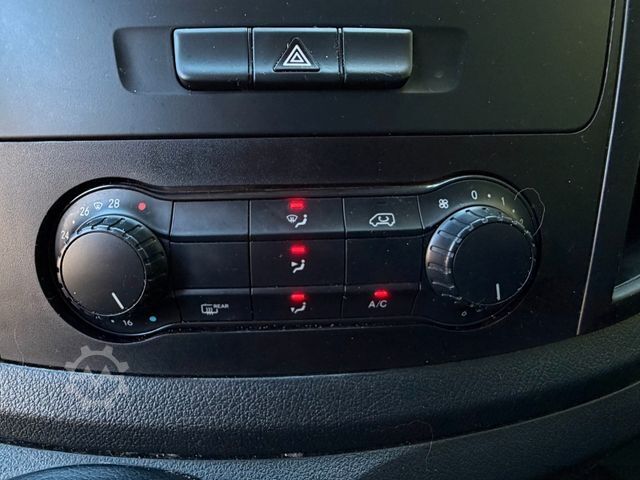 Minibus MERCEDES-BENZ Vito 109 Cdi Tourer Extra Lang 9Sitze Schiebetür