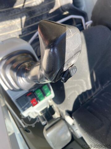 Mobiele graafmachine Wacker Neuson EW100 (7057)