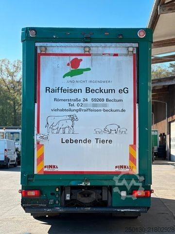 Camion per bestiame VOLVO FH 500 4x2 LL 3.Stock FINKL / Hubdach / Rampe