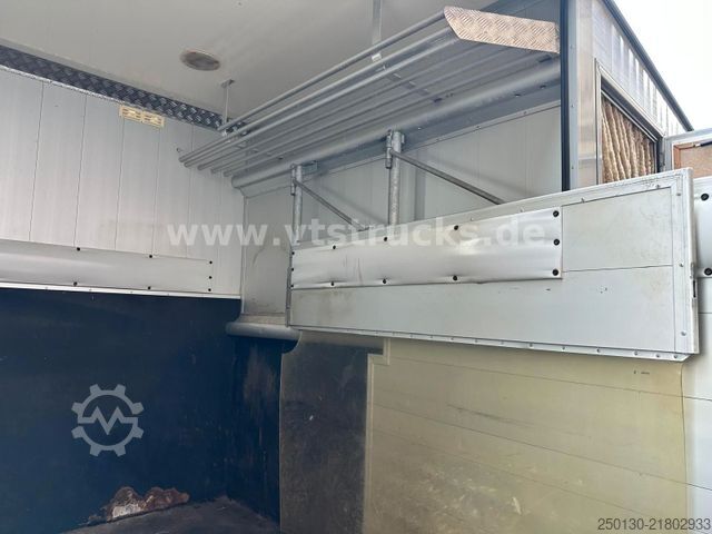 Állatszállító jármű RENAULT Master Maxi 160CDi BÖCKMANN 3 Pferde Wohnteil