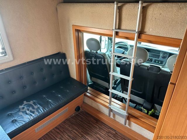 Állatszállító jármű RENAULT Master Maxi 160CDi BÖCKMANN 3 Pferde Wohnteil
