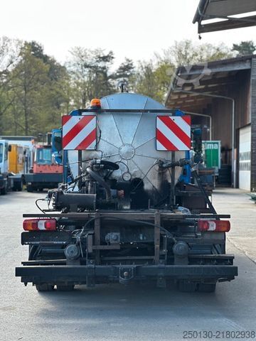 Furgone personalizzato MERCEDES-BENZ Atego 816 4x2 BL Asphaltpritze/Fahrgestell