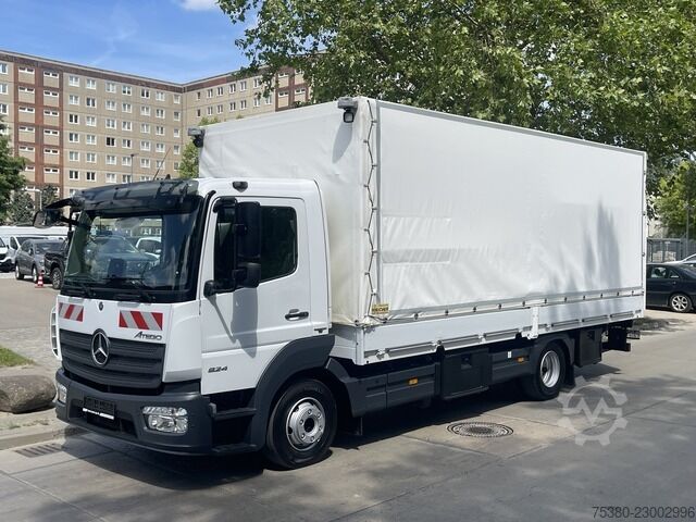 Transportador con plataforma y toldo mercedes-benz ATEGO 824 1.HAND*KLIMA*WEBASTO*NAVI*TOP*