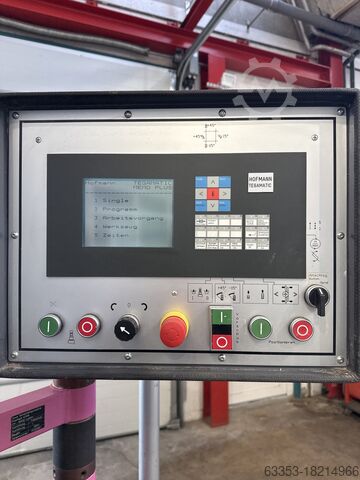 Freesmachine met draaibare as Hofmann TFS 2000