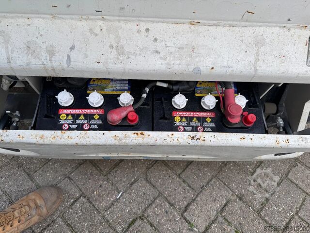 Sakselevator JLG 2646ES Hoogwerker Schaarhoogwerker