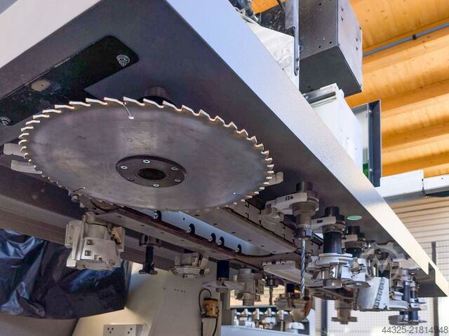 Centri di lavoro con consolle BIESSE ROVER A 1659