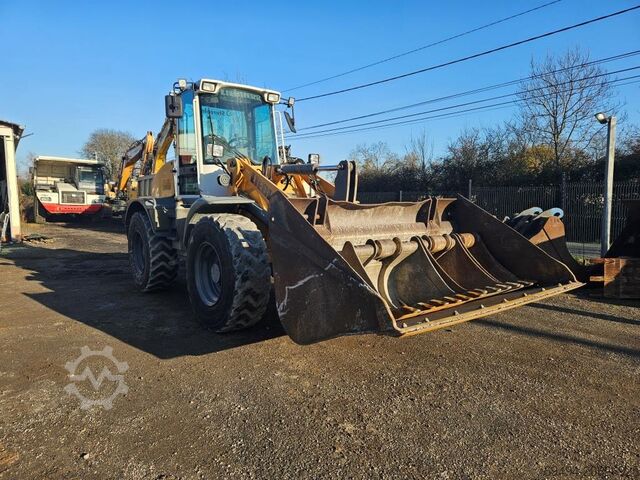 Homlokrakodó LIEBHERR L 514