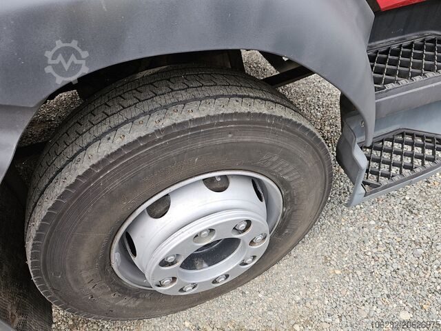 Hulladékszállító teherautó Volvo FL240 mit NTM 12cub K-2KMAXI 7.9+4.1 EUR