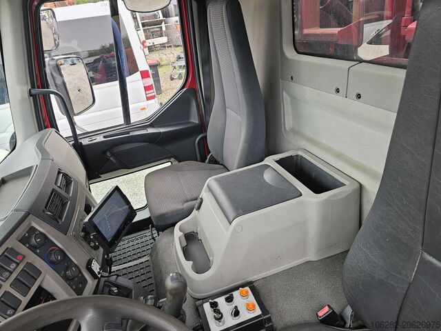 Hulladékszállító teherautó Volvo FL240 mit NTM 12cub K-2KMAXI 7.9+4.1 EUR