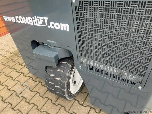 Vierwegheftruck Combilift CB3000// Diesel// Perfect / Only 5185 h