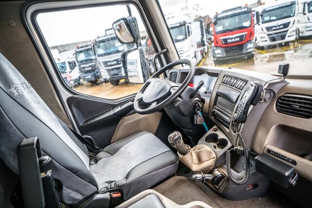 Kuffert RENAULT MIDLUM 220 (16T)+ DHOLLANDIA 2T.