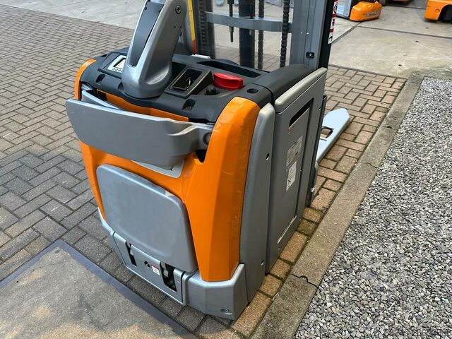 VS-22529 Electric triplex stacker Still EXVSF14 5316mm STILL EXVSF14