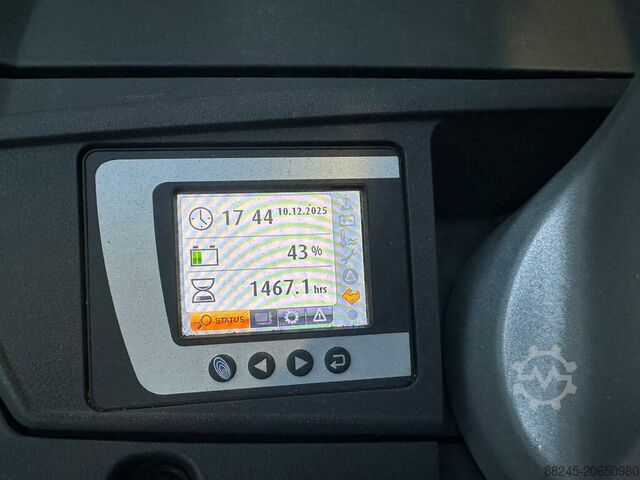 VS-22529 Electric triplex stacker Still EXVSF14 5316mm STILL EXVSF14