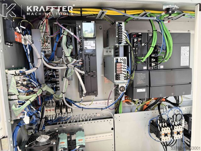 Vertical Machining Center - Mazak Mazak VARIAXIS C-600