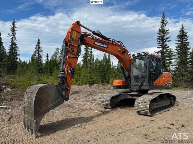 Excavadora sobre orugas Doosan DX160LC Crawler Excavator – Tiltrotator and 2 Buck