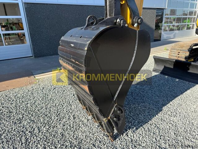 Koparka gąsienicowa Sany SY 135 C