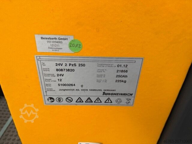 Trattore Jungheinrich EZS130