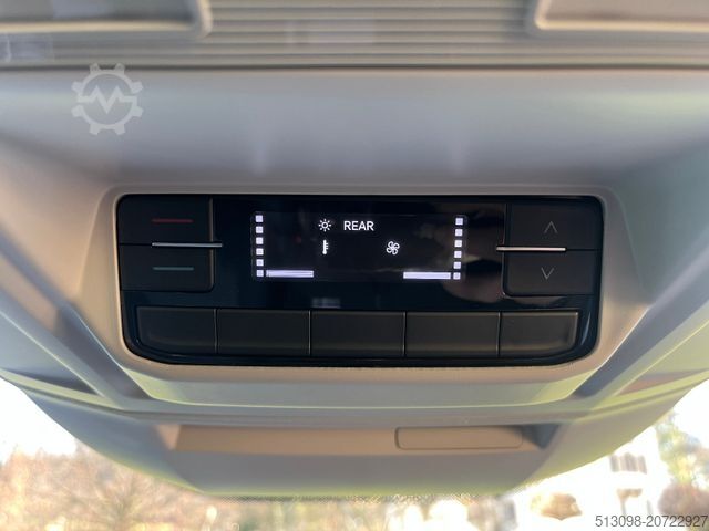 Minibus VOLKSWAGEN CRAFTER 2,0 TDI 9 SITZER KAMERA AHK KLIMA PDC